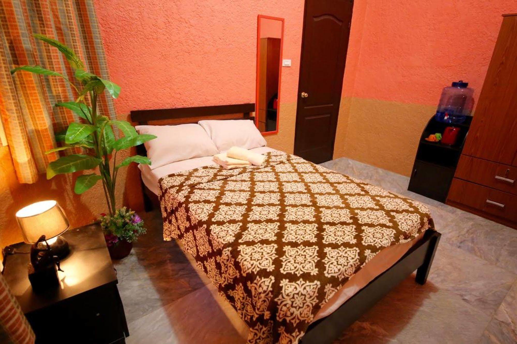 Dee Guest House Lapu-Lapu City Exteriér fotografie