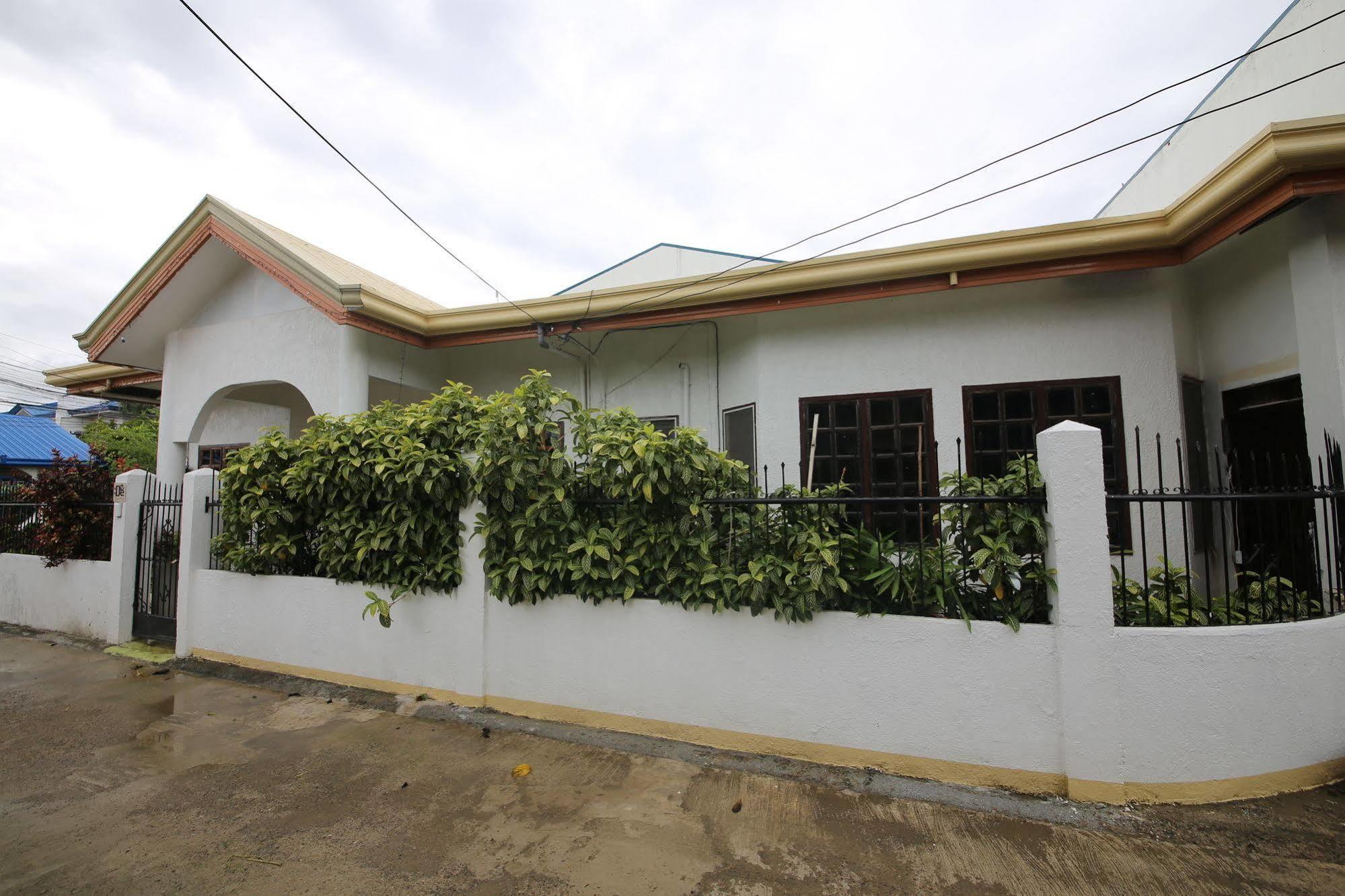 Dee Guest House Lapu-Lapu City Exteriér fotografie